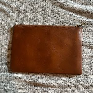 MadeWell Leather Clutch